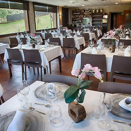 Hostal La Casa Del Peregrino *