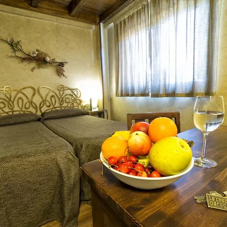 Hotel Albergue La Casa Del Peregrino El Acebo de San Miguel