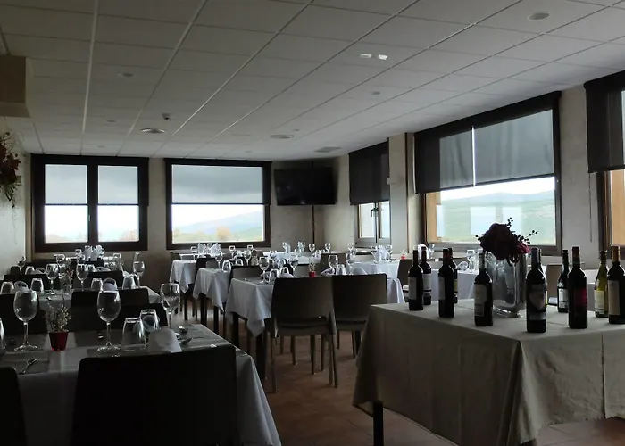 Хостел La Casa Del Peregrino Эль-Асебо-де-Сан-Мигель